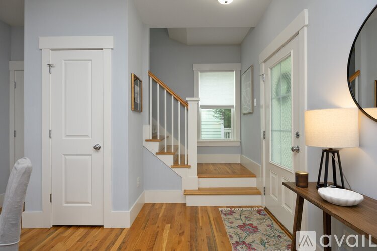 428 Claremont Drive 3 Beds Single Family Home for Rent - Photo gallery 3