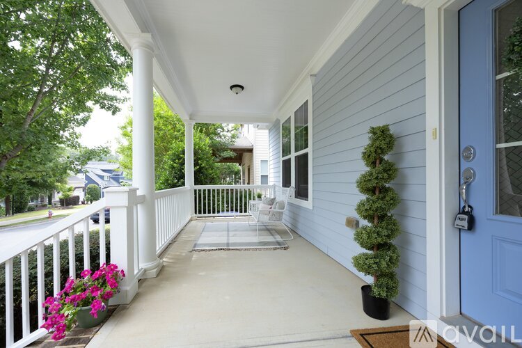 428 Claremont Drive 3 Beds Single Family Home for Rent - Photo gallery 4
