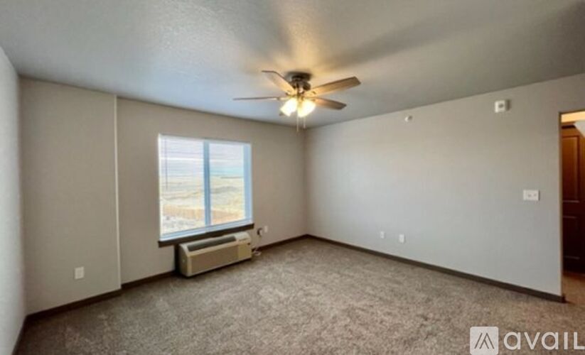 470 Constitution Blvd 1 Apartment for Rent - Photo gallery 4