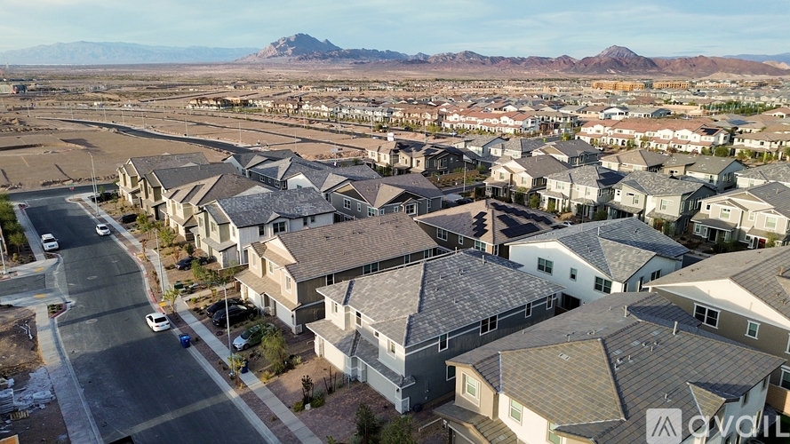 770 Aurora Vale Place 3 Beds Townhouse for Rent - Photo gallery 2