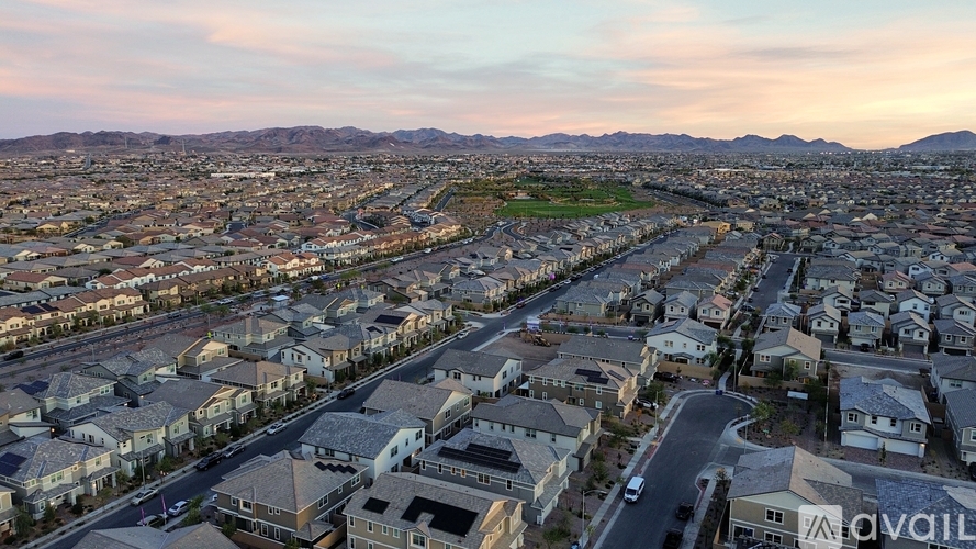 770 Aurora Vale Place 3 Beds Townhouse for Rent - Photo gallery 5