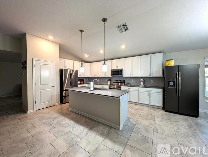 4318 Lighterknot Trace 4 Beds Single Family Home for Rent - Photo gallery 3