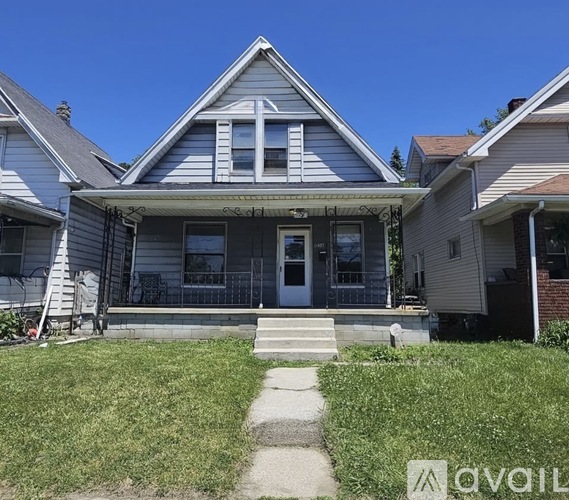 1136 Indiana Avenue 3 Beds Single Family Home for Rent - Photo gallery 2