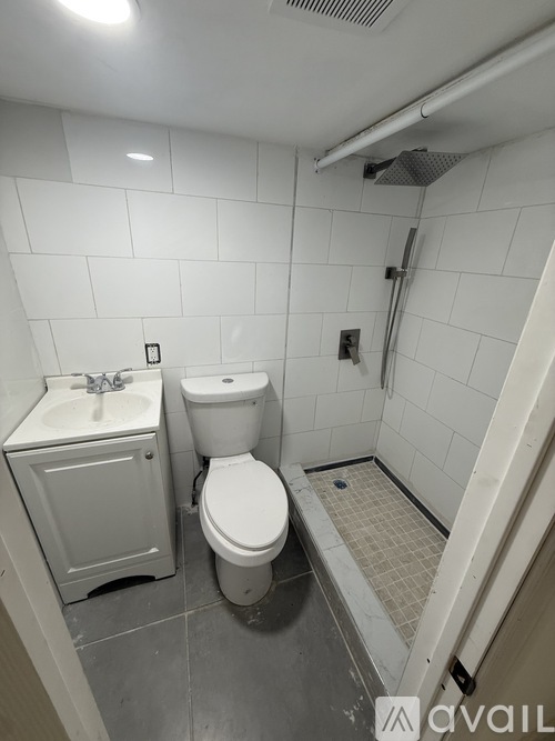 100 Cottage Avenue Studio Apartment for Rent - Photo gallery 1