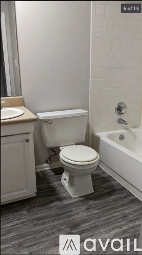 915 SW 61st St 2 Beds Apartment for Rent - Photo gallery 5
