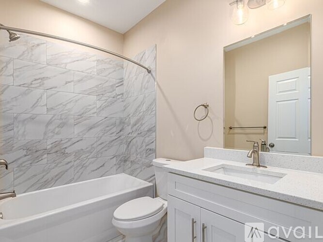 400 S Main Pl 1 Apartment for Rent - Photo gallery 1