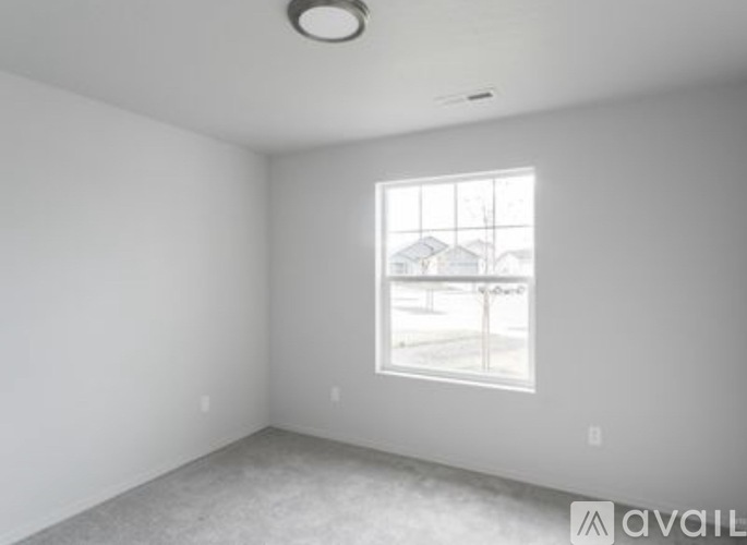 8388 E Harpster Ct 3 Beds Single Family Home for Rent - Photo gallery 2
