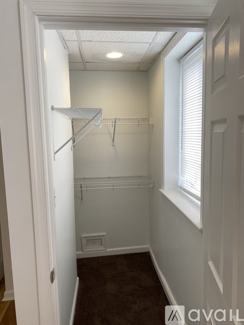 700 Court St 2 Beds Apartment for Rent - Photo gallery 4