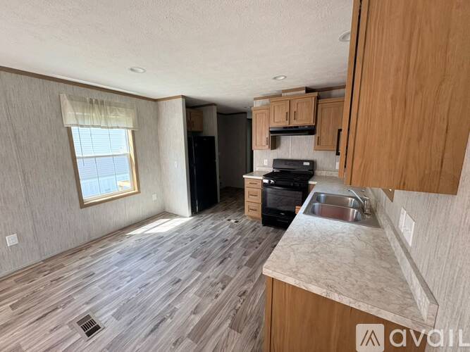 156 Shenango Park Road 3 Beds Apartment for Rent - Photo gallery 1