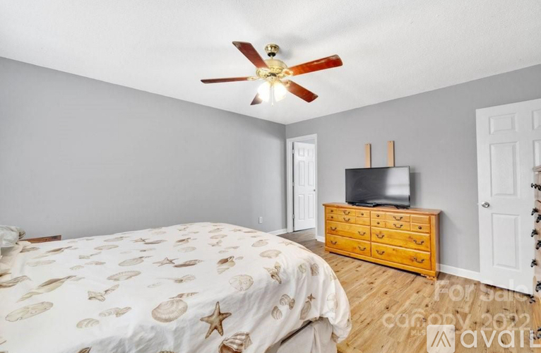1411 Dove Landing Road 3 Beds Single Family Home for Rent - Photo gallery 3