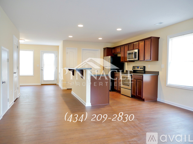 2313 Acorn St 3 Beds Townhouse for Rent - Photo gallery 2