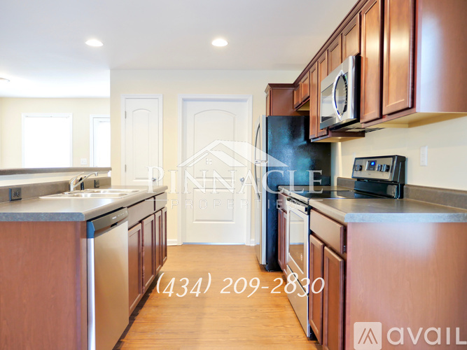 2313 Acorn St 3 Beds Townhouse for Rent - Photo gallery 3