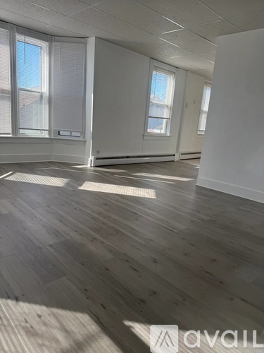 955 Manton Avenue 2 Beds Apartment for Rent - Photo gallery 2