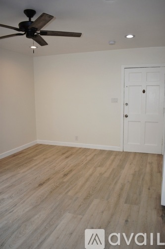 13011 Venice Boulevard 1 Single Family Home for Rent - Photo gallery 5