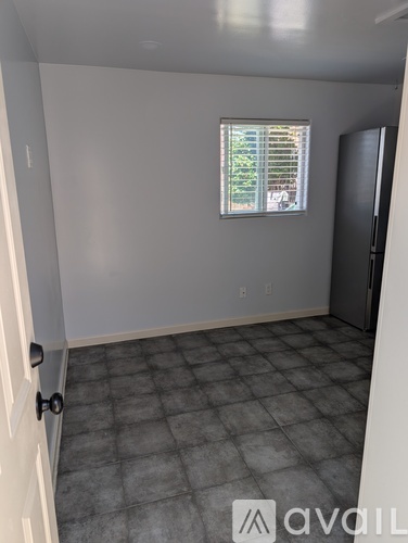 466 Willow Avenue Studio Single Family Home for Rent - Photo gallery 2