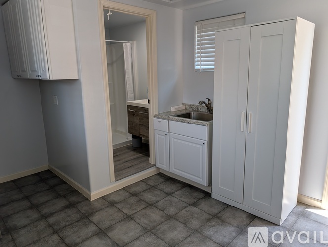 466 Willow Avenue Studio Single Family Home for Rent - Photo gallery 4