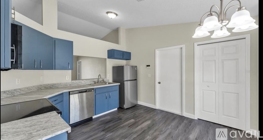 6714 Shepherd Oaks Street 3 Beds Single Family Home for Rent - Photo gallery 3
