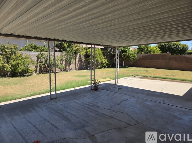 16020 Washburn Street 3 Beds Single Family Home for Rent - Photo gallery 2
