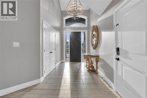 498 SACRED HEART DRIVE 7 Beds Apartment for Rent