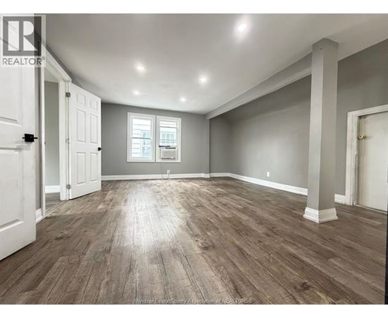 1376 GOYEAU STREET Unit# UPPER 2 Beds Home, Duplex for Rent - Photo gallery 3