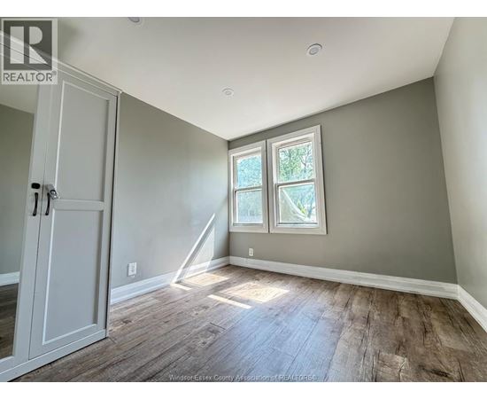 1376 GOYEAU STREET Unit# UPPER 2 Beds Home, Duplex for Rent - Photo gallery 5