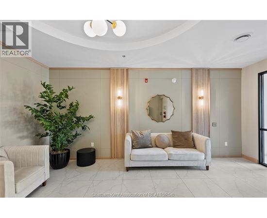 364 Grand AVENUE East Unit# 305 1 Apartment, Home for Rent - Photo gallery 5