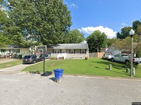 318 Bernard Drive 3 Beds Apartment for Rent