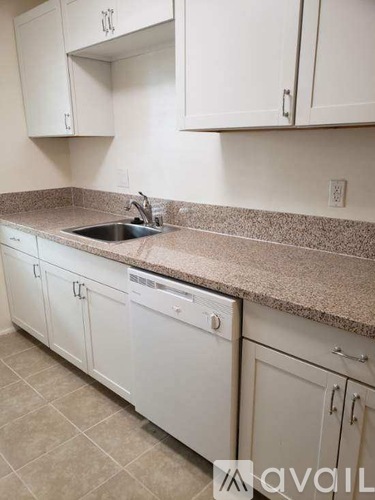 1047 N Ogden Dr 1 Apartment for Rent - Photo gallery 3