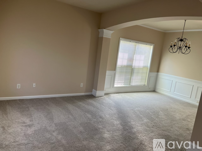 5811 Lindley Crescent Drive 4 Beds Single Family Home for Rent - Photo gallery 3