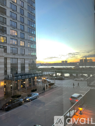 220 Riverside Boulevard 1 Condo for Rent - Photo gallery 2
