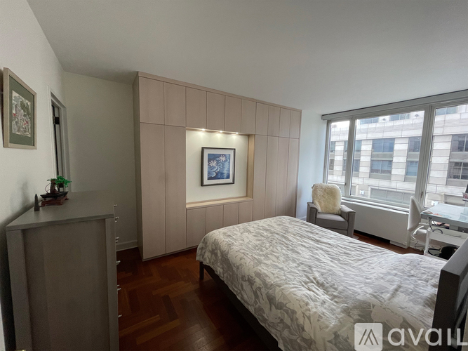 220 Riverside Boulevard 1 Condo for Rent - Photo gallery 5