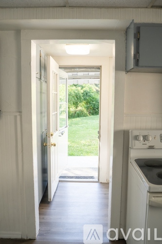 405 Orchard Street 3 Beds Single Family Home for Rent - Photo gallery 2