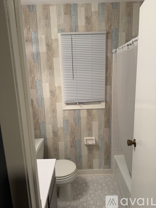 1347 87th Avenue Northeast 2 Beds Townhouse for Rent - Photo gallery 4