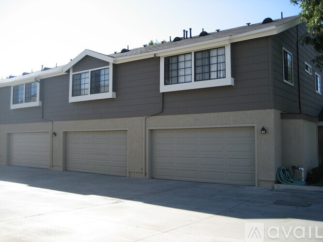 8141 Lampson Ave 2 Beds Apartment for Rent - Photo gallery 1