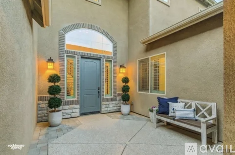 14728 Plumeria Court 5 Beds Single Family Home for Rent - Photo gallery 3