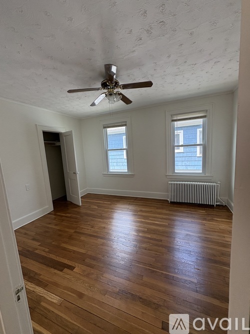 132 Grand Street 2 Beds Apartment for Rent - Photo gallery 5