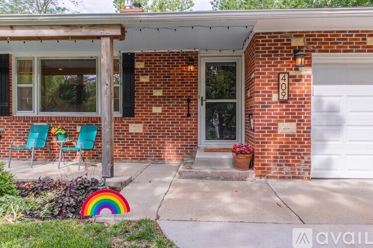 409 Wickham Road 4 Beds Single Family Home for Rent - Photo gallery 2