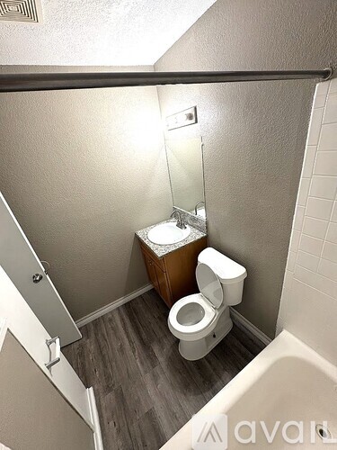 1310 Bundrant Drive 2 Beds Apartment for Rent - Photo gallery 2