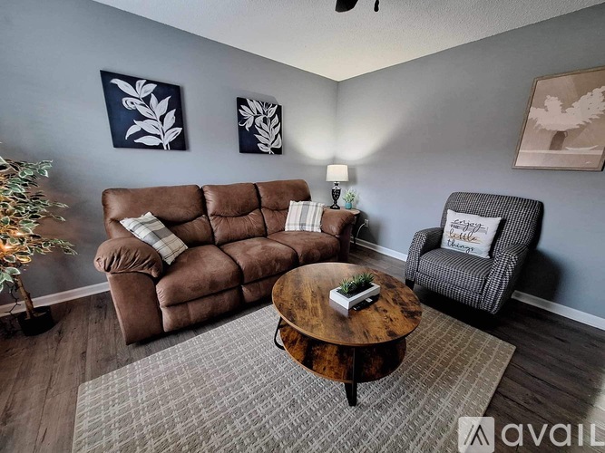 306 Emerald Dr 2 Beds Townhouse for Rent - Photo gallery 3