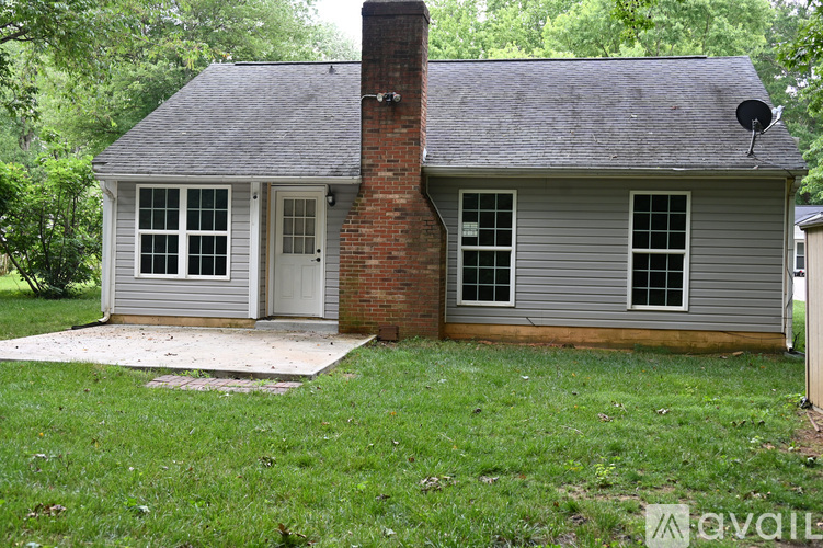6623 Park Hickory Dr 3 Beds Single Family Home for Rent - Photo gallery 4
