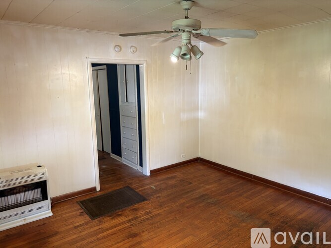 1014 W B St 1 Condo for Rent - Photo gallery 4