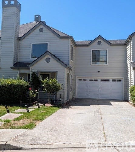 1261 Formosa Drive 3 Beds Apartment for Rent