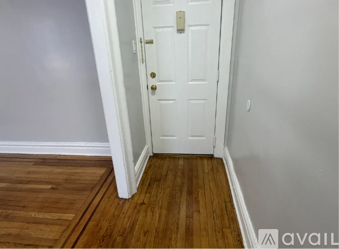 620 Pavonia Ave Studio Condo for Rent - Photo gallery 5