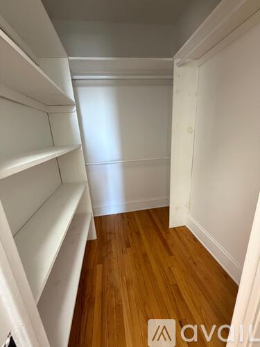 34 State St Studio Apartment for Rent - Photo gallery 3