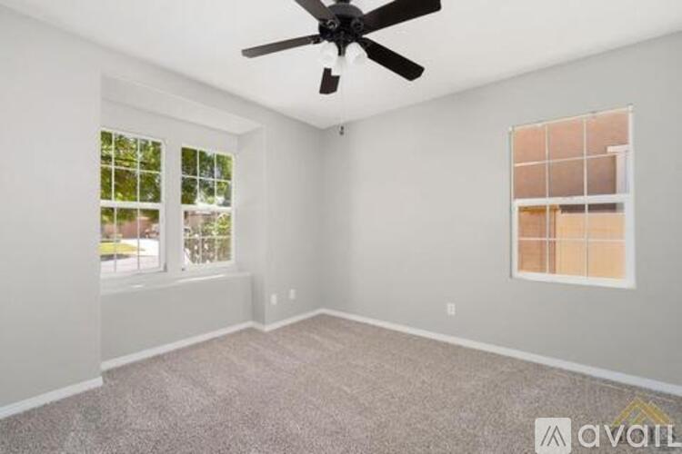 5616 Segovia Way 4 Beds Single Family Home for Rent - Photo gallery 5