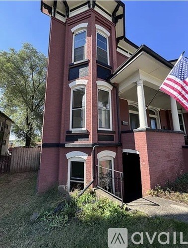 300 Douglas Avenue 3 Beds Apartment for Rent