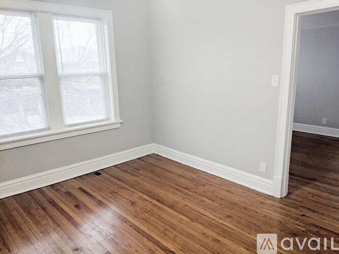 3704 Hereford St 1 Apartment for Rent - Photo gallery 4