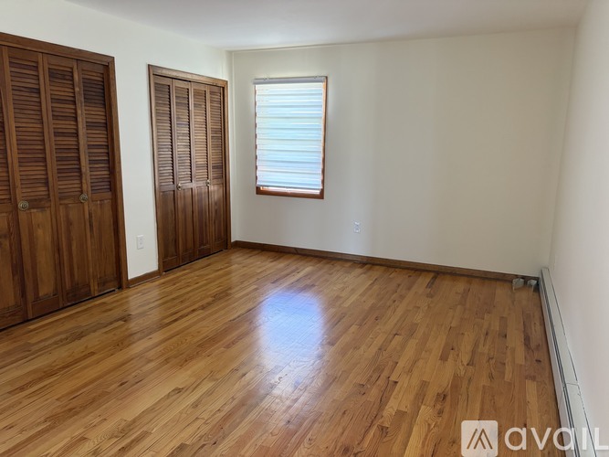 193 Banta Avenue 2 Beds Apartment for Rent - Photo gallery 4