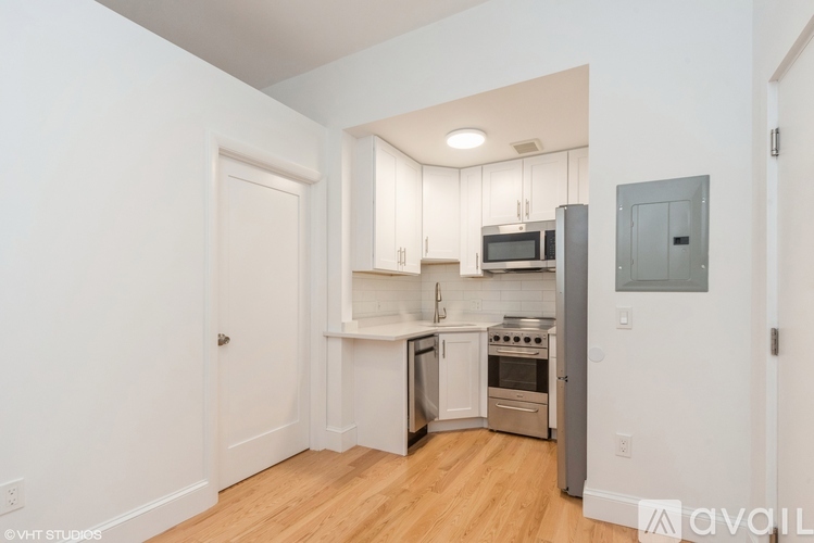 32 Westland Ave 1 Apartment for Rent - Photo gallery 4