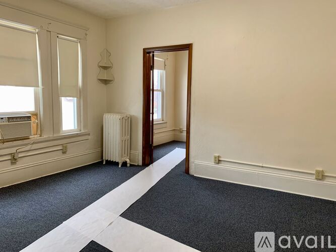 417 McKinley Ave NW 1 Apartment for Rent - Photo gallery 5